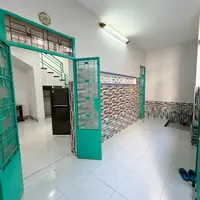 CHỦ DƯ CĂN NHÀ 2 TẦNG GẦN BIỂN HẺM PHẠM VĂN ĐỒNG PHƯỜNG BẮC NHA TRANG