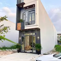cần bán căn thủ dầu một bình dương giá chỉ cần 2XX là sỡ hữu ngay căn nhà mới 100%