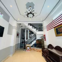 17. Nhà 2 lầu full nội thất – Giá chỉ 7 triệu Võ Trường Toản