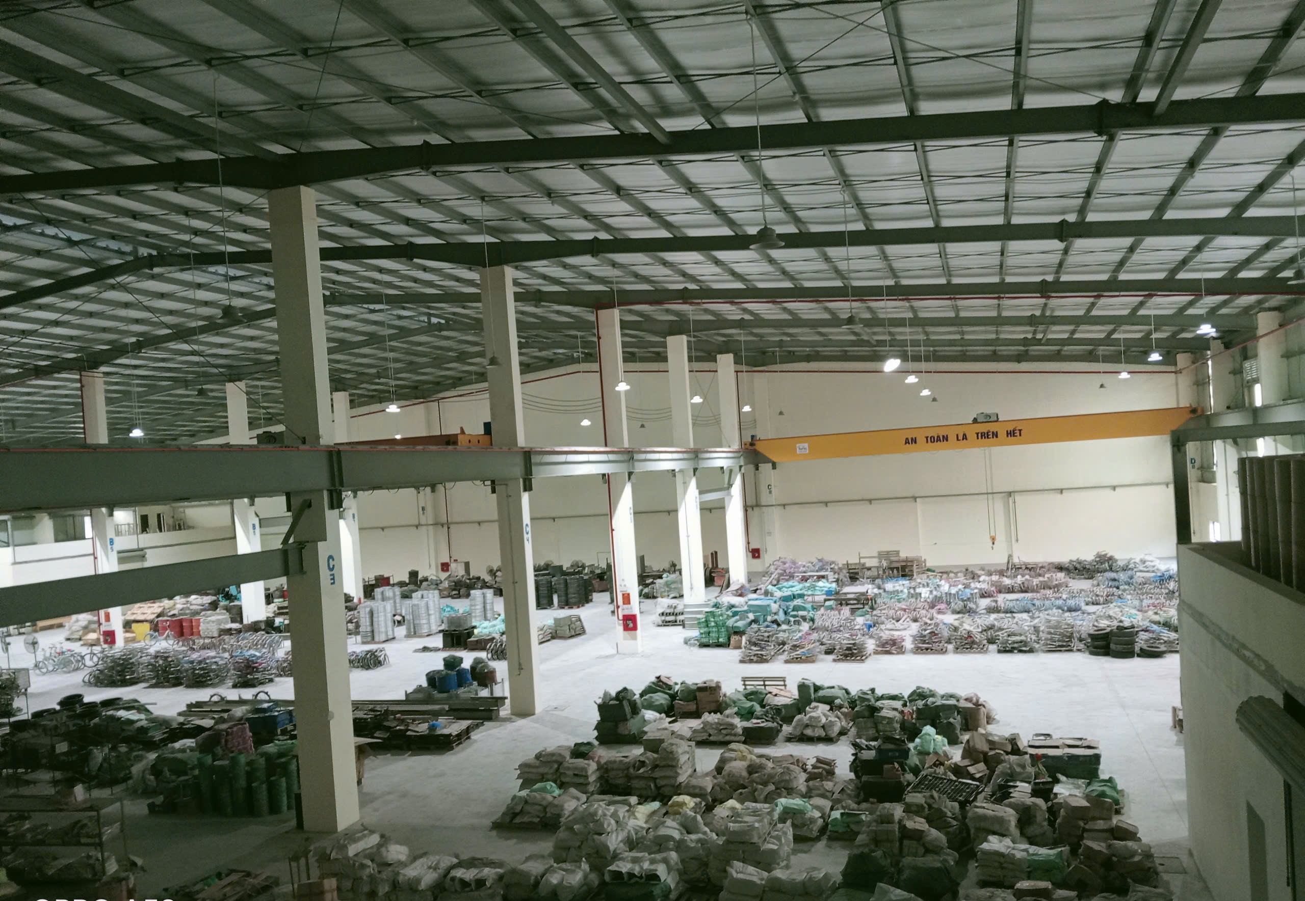 CHO THUÊ KHO XƯỞNG 4600m² KCN QUANG MINH - Sẵn Cẩu Trục, PCCC Nghiệm Thu, Trạm Điện Lớn.