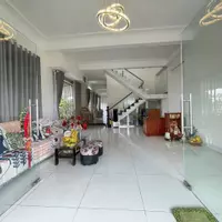 Bán nhà góc 2mt trong KDC Hưng Gia, thị trấn Bến Lức dt 237,5m2 1 lầu 3pn 2wc giá chốt 9,8 tỷ