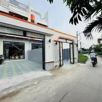 CẦN BÁN GẤP NHÀ 1 TRỆT 1 LẦU - 3PN - 2WC - GIÁ 2 TỶ - TẠI THỦ DẦU MỘT - SỔ HỒNG RIÊNG