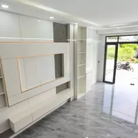CẦN BÁN GẤP NHÀ 1 TRỆT 1 LẦU - 3PN - 2WC - GIÁ 2 TỶ - TẠI THỦ DẦU MỘT - SỔ HỒNG RIÊNG