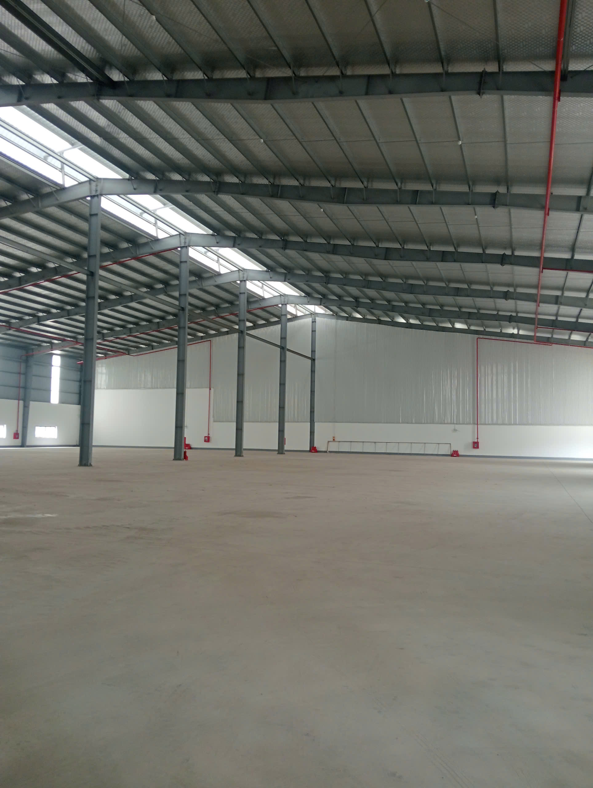 CHO THUÊ 2.530m² KHO XƯỞNG ĐỘC LẬP Tại KCN ĐỒNG VĂN 1, HÀ NAM. PCCC Nghiệm Thu.