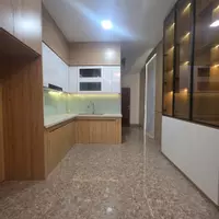 Bán nhà đẹp Hồng Tiến- Oto đỗ cổng-36m 5 tầng- full NT hơn 8 tỷ(TL)