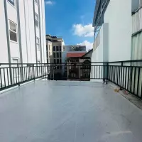 NHÀ MỚI ĐẸP Ở NGAY, HXH KHU VIP P4 TÂN BÌNH GẦN SÂN BAY, 1 CĂN RA MẶT TIỀN, NGANG KHỦNG 5.5M, 4