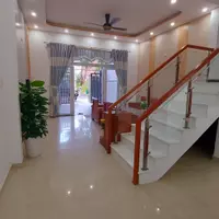 Siêu rẻ! Nhà 2 tầng kiên cố Phường Hòa Xuân Đà Nẵng. Diện tích 100m2, Đường 5.5m, Vỉa hè 3m.