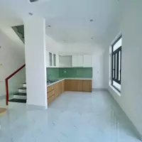CHẬM CHÂN LÀ HẾT! CĂN BIỆT THỰ  SÂN 2 OTO GIÁ SỐC HƠN 2TY MỘT XÍU!