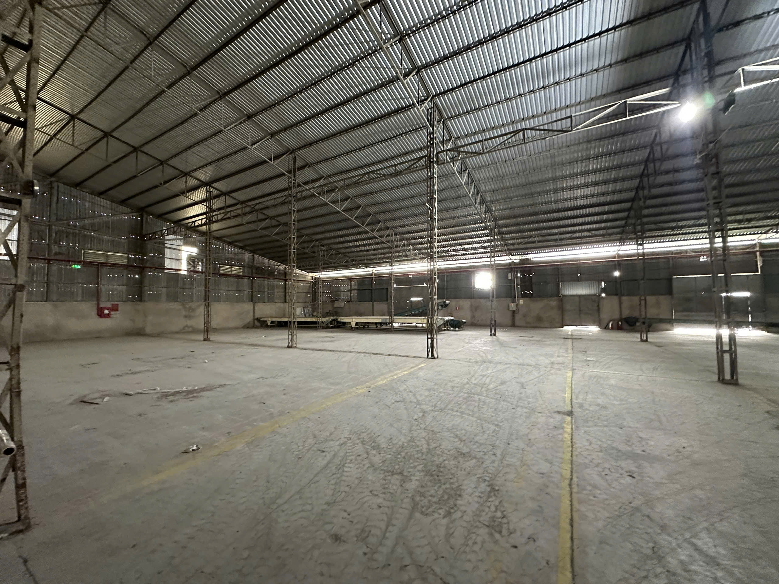 CHO THUÊ KHO – KHUÔN VIÊN 27.000M² | THỐT NỐT, CẦN THƠ