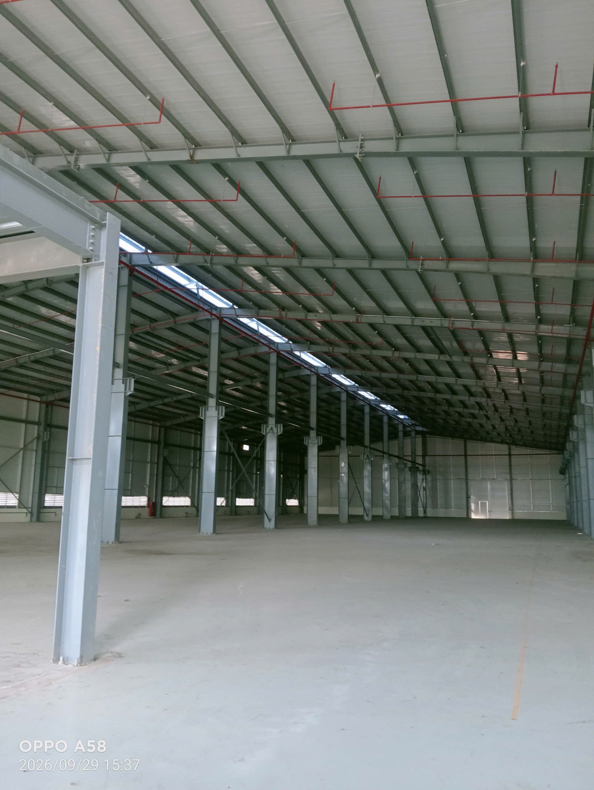 CHO THUÊ 1.500m² NHÀ XƯỞNG KHUNG Zamil Tại KCN ĐỒNG VĂN, HÀ NAM - Đủ Điều Kiện FDI