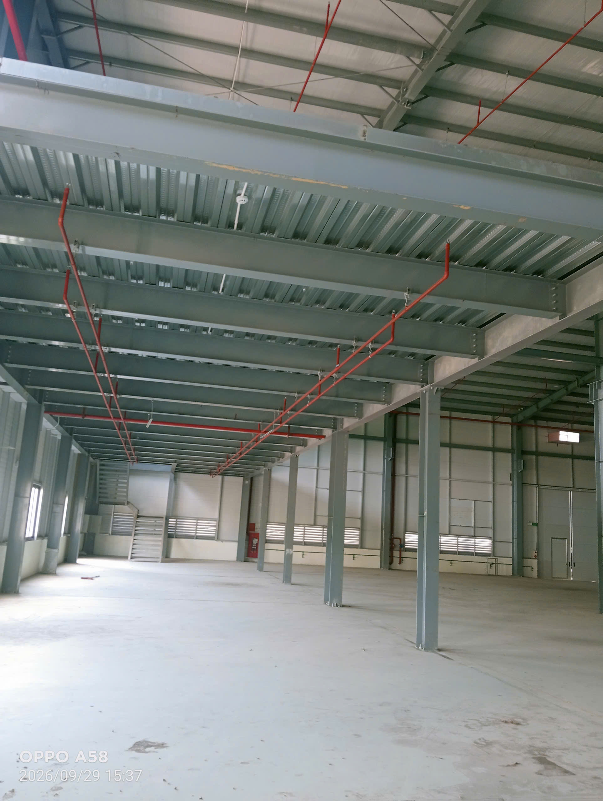 CHO THUÊ 1.500m² NHÀ XƯỞNG KHUNG Zamil Tại KCN ĐỒNG VĂN, HÀ NAM - Đủ Điều Kiện FDI