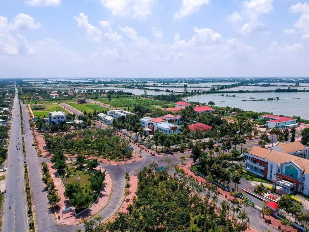 Bán nền đẹp trục chính KDC Vĩnh Thạnh Cần Thơ.