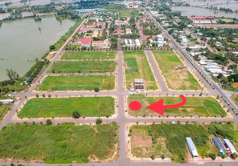 Bán nền đẹp trục chính KDC Vĩnh Thạnh Cần Thơ.
