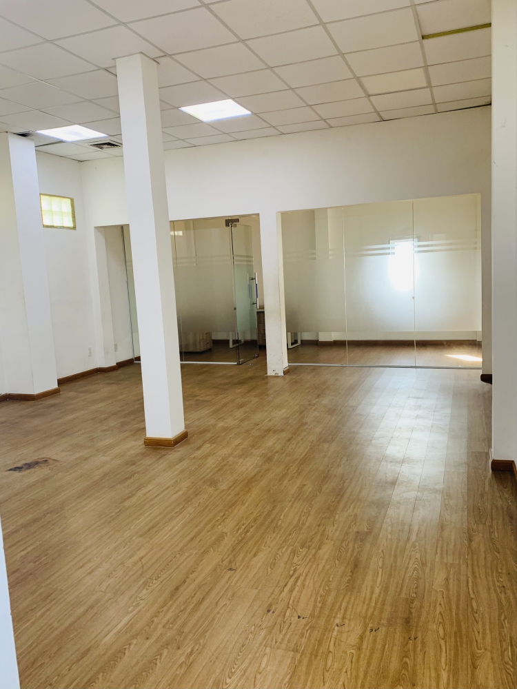 Văn phòng cho thuê diện tích 50m2- miễn phí tháng đầu khi thuê trong tháng 9