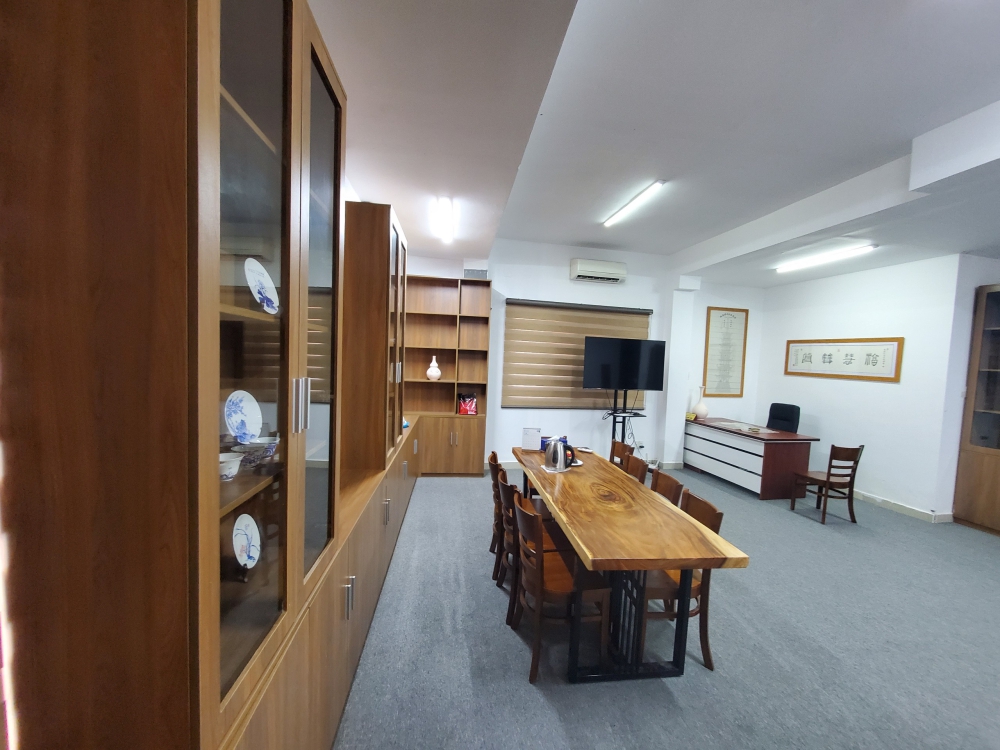 Văn phòng cho thuê sàn 40m2 đường Đinh Công Tráng, Quận 1