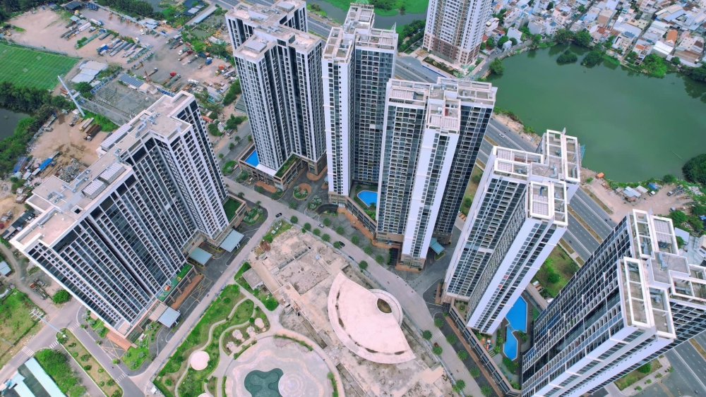 CHO THUÊ SÀN THƯƠNG MAI VÀ KHU PHƯỚC HƠP CHUNG CƯ Eco Green  23.400m2 Quận 7