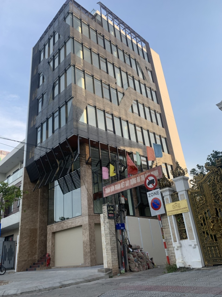 Cho thuê Tòa nhà văn phòng kèm lưu trú