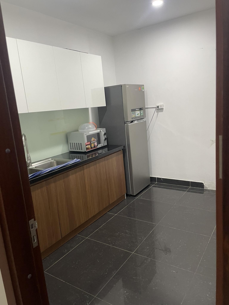 Cho thuê sàn văn phòng 100-200m2. Văn phòng co-working 10-50m2