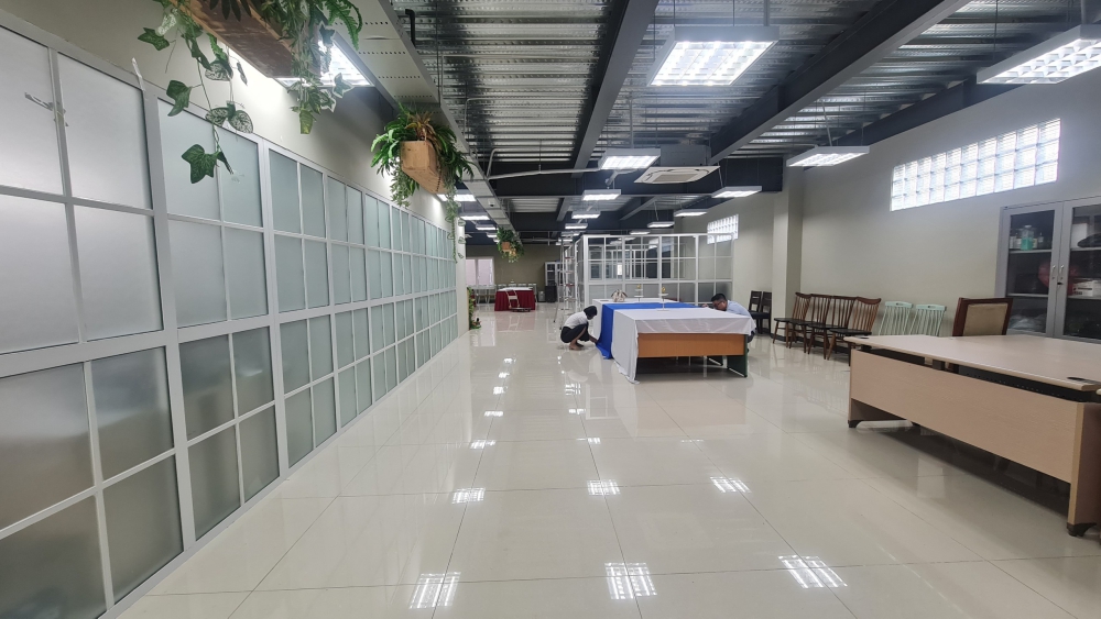 Cho thuê MB 180m2 phố An Dương, chính chủ, có thang máy ưu tiên VP, yoga...