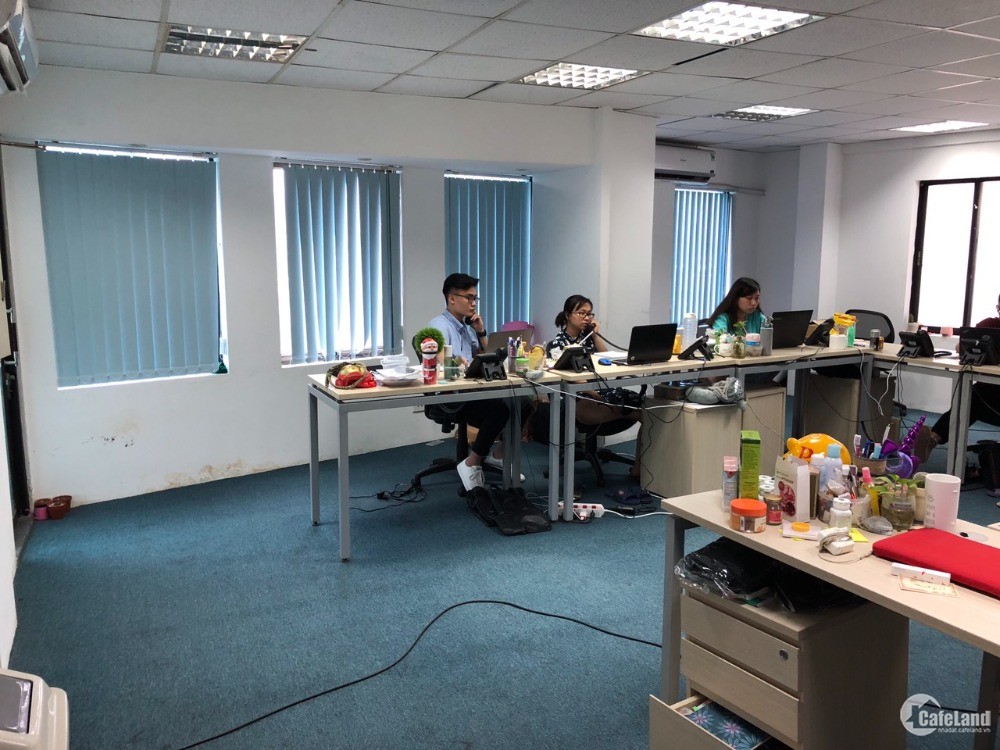 Cho thuê văn phòng mặt phố Trần Đại Nghĩa diện tích 80m2 giá 17tr/tháng vào làm