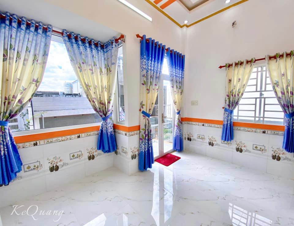 Nhà trệt lầu mới xây - trục nới KDC Đại Ngân - gần trường ĐHYD