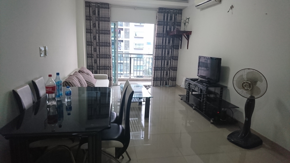 Cho thuê căn hộ Tân Bình gần sân bay 3PN full nội thất
