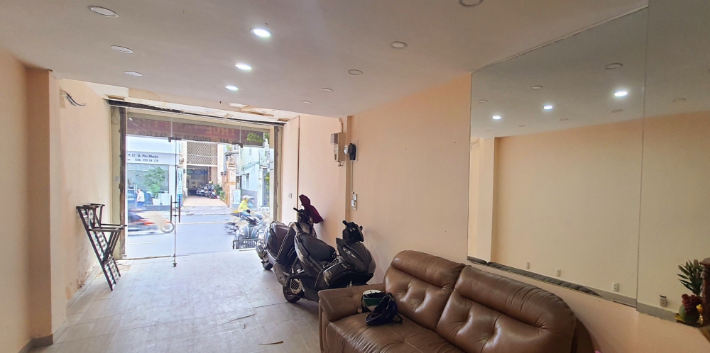 CHO THUÊ MẶT BẰNG KINH DOANH MẶT TIỀN PHAN ĐÌNH PHÙNG