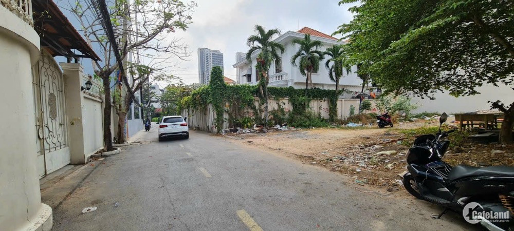 Kẹt công nợ bán lô đất 2 MT khu Thảo Điền giảm từ 27 tỷ về 21,x tỷ