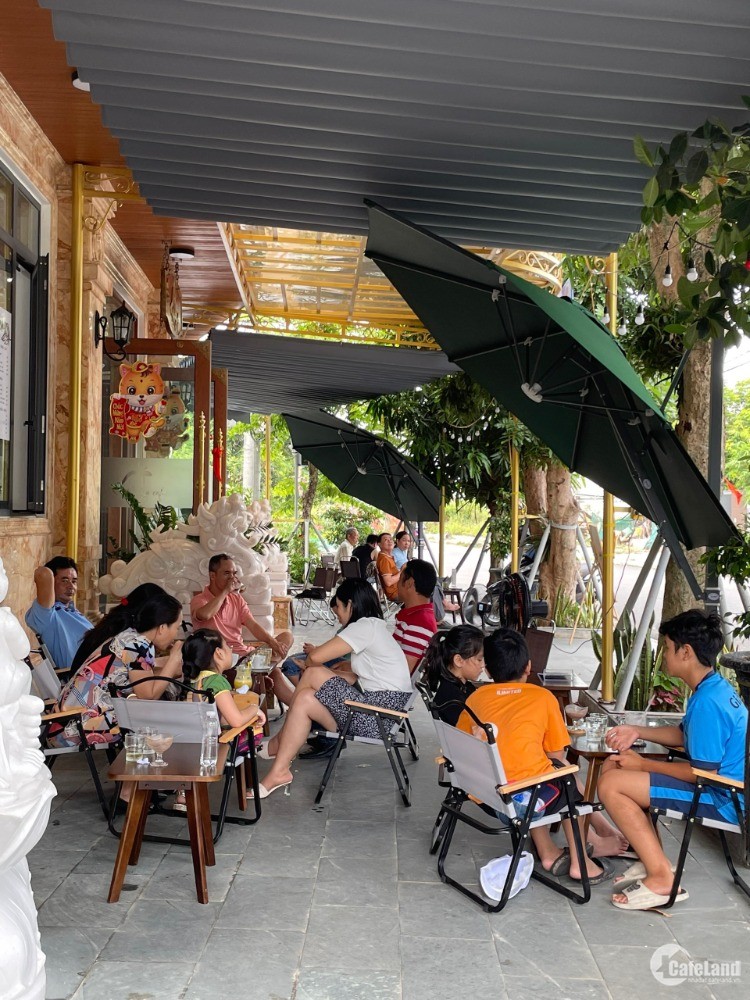 Cho thuê Mặt Bằng Kinh Doanh CaFe Ngay Ngã 4 - sàn 90m2- có vĩa hè rộng.15tr/1th