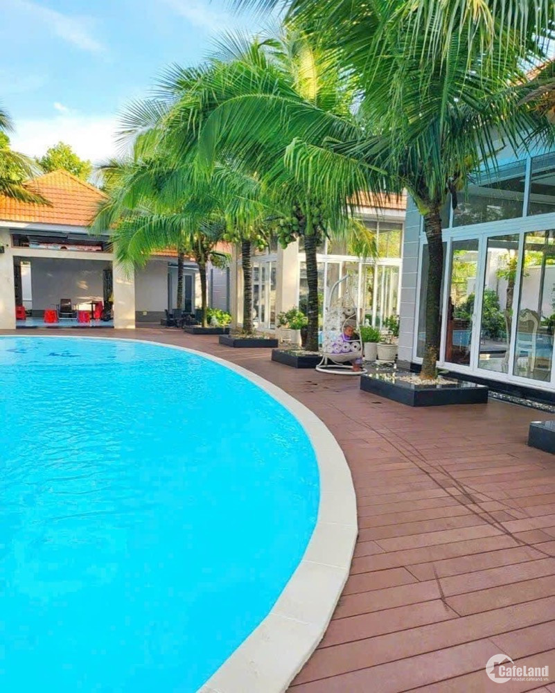 Hiếm! Bán BIỆT THỰ 1.542m2 góc 3 mặt tiền đường Nguyễn Hữu Cầu - Cồn Khương