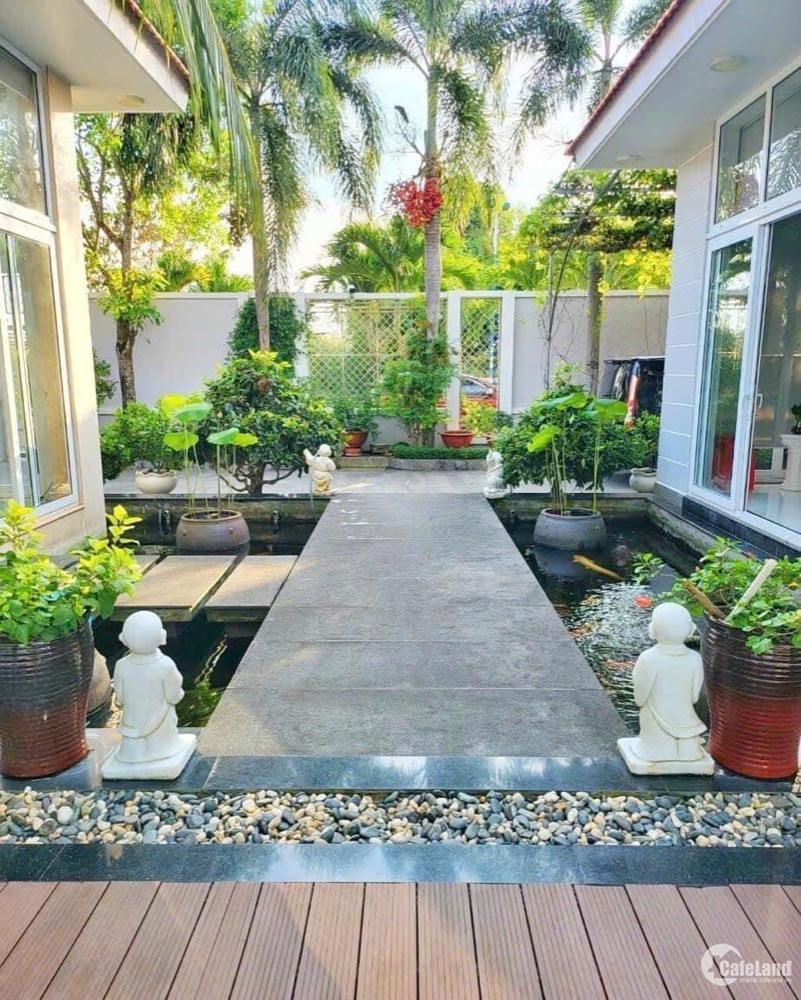 Hiếm! Bán BIỆT THỰ 1.542m2 góc 3 mặt tiền đường Nguyễn Hữu Cầu - Cồn Khương