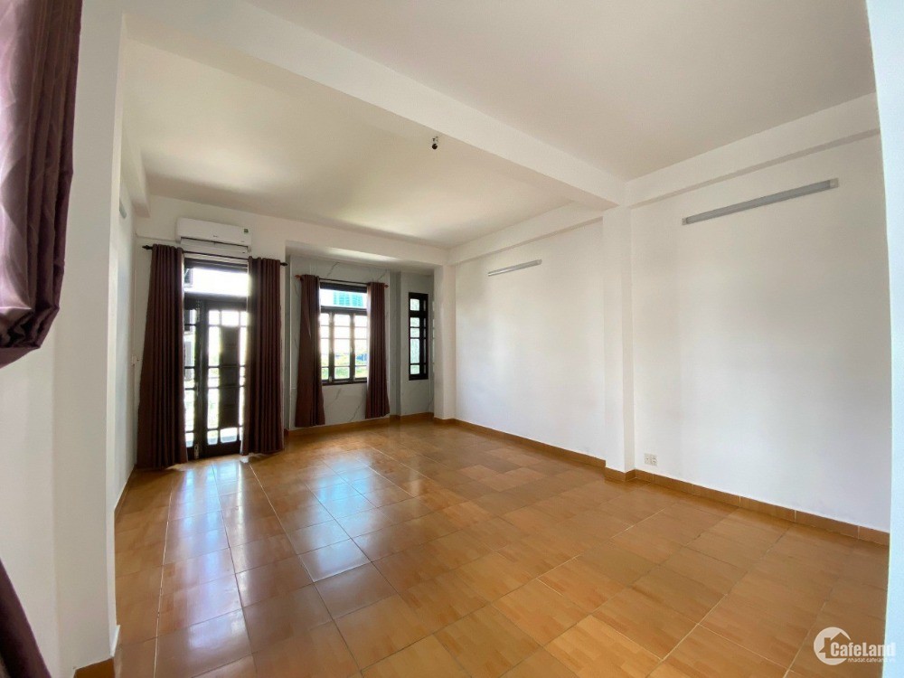 NHÀ ĐẸP _ DT 140M2 _   PHẠM VĂN ĐỒNG _ SƠN TRÀ _ GIÁ 35 TRIỆU.