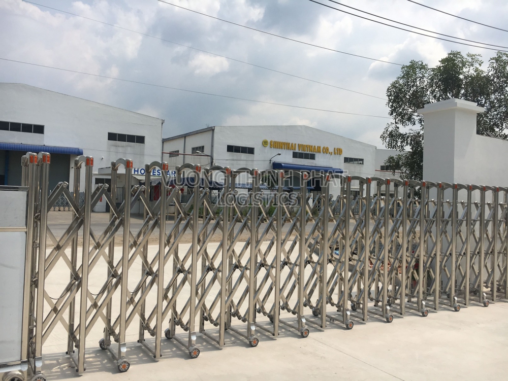 Cần cho thuê kho xưởng 25.000m2 đường Cộng Hòa, P.4, Tân Bình, giá tốt Tân Bình, gần sân bay
