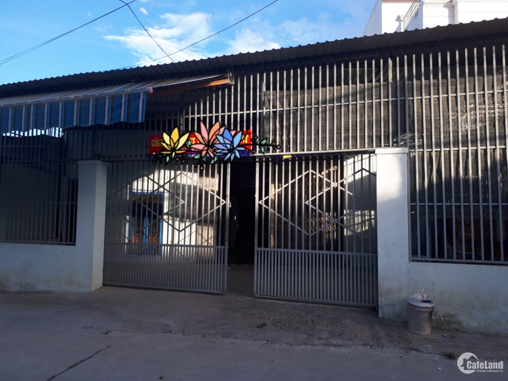 cho thuê nhà xưởng mặt tiền đường ô tô trung tâm phước đồng nha trang 12tr tháng