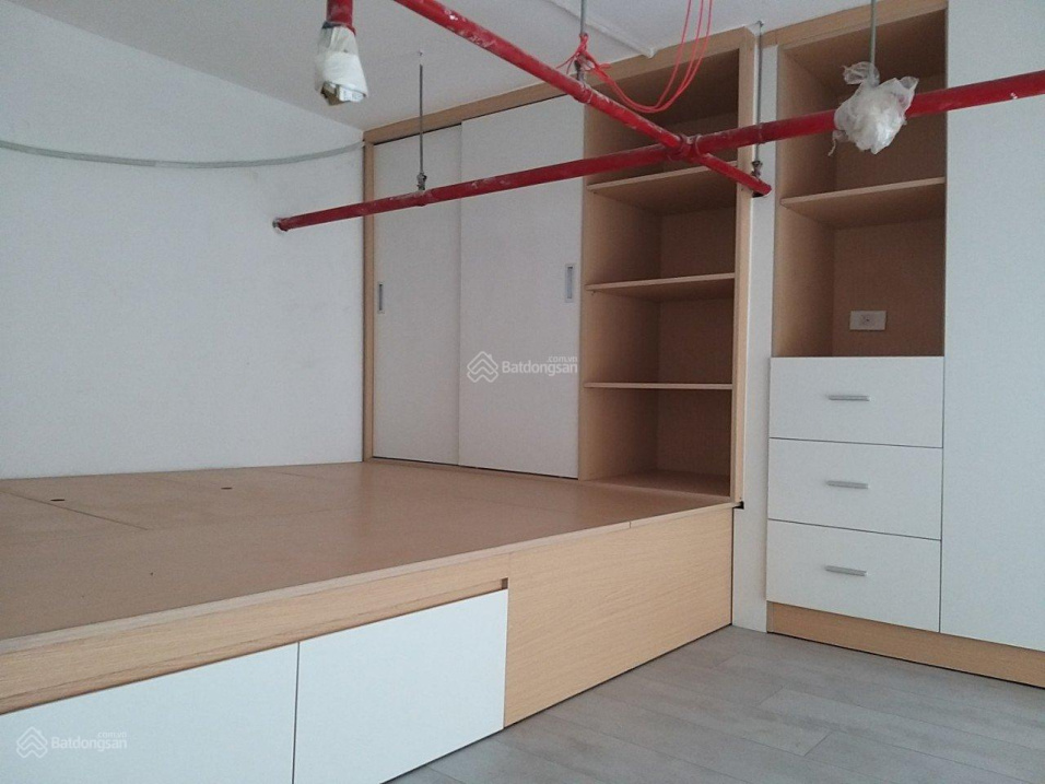 Chính chủ cần chuyển nhượng shophouse Riva Park Q4, giá rẻ hơn căn hộ, cách Q1 5ph đi xe