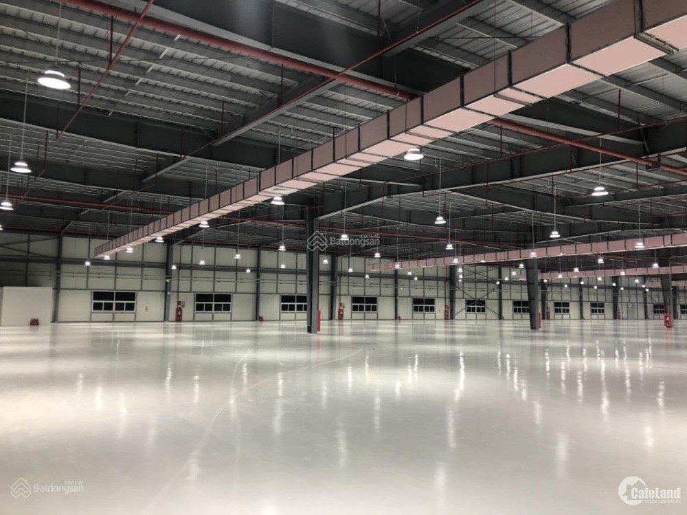 Cho thuê xưởng 7.000m2 mới, khu CN Vân Trung, điện công suất lớn, PCCC tự động