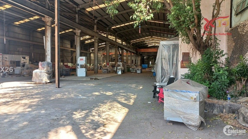 Cho thuê xưởng mặt tiền quốc lộ 1A 4.000 m2 chỉ 350 triệu