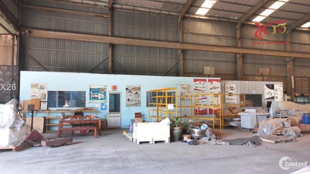 Cho thuê xưởng mặt tiền quốc lộ 1A 4.000 m2 chỉ 350 triệu