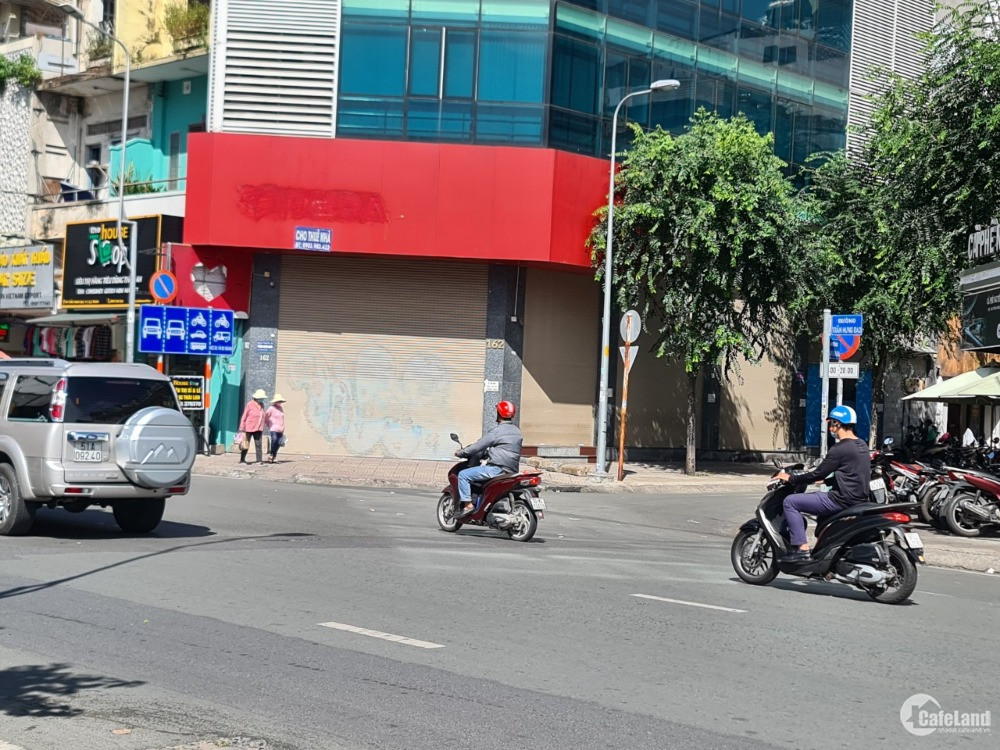 HCM-Cho thuê nhà 2 mặt tiền Trần Hưng Đạo Q5