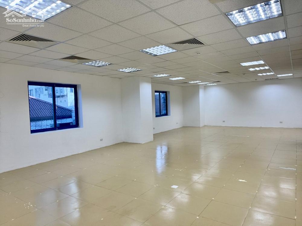 80 và 82m2 văn phòng cho thuê tại nhà VP 9 tầng phố Thái Hà. Chính chủ, giá rẻ, DV tốt. LH 0986 646 169