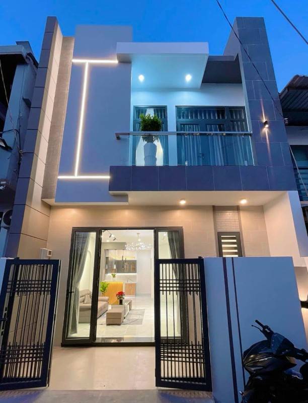 BÁN NHÀ TRỤC CHÍNH HẺM 388 NGUYỄN VĂN CỪ THUẬN TIỆN KINH DOANH
