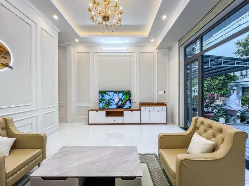 BÁN NHÀ MỚI FULL NỘI THẤT ĐƯỜNG D4 KDC HỒNG LOAN