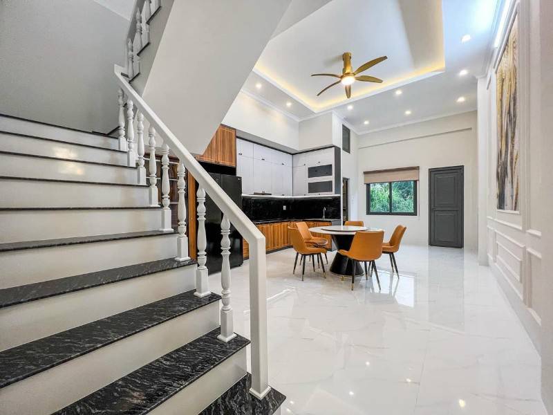BÁN NHÀ MỚI FULL NỘI THẤT ĐƯỜNG D4 KDC HỒNG LOAN