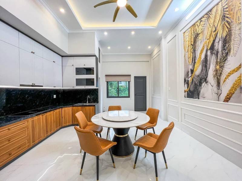 BÁN NHÀ MỚI FULL NỘI THẤT ĐƯỜNG D4 KDC HỒNG LOAN