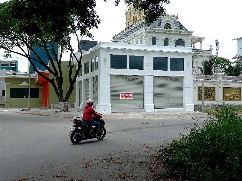 Cho thuê nhà làm văn phòng, Siêu thị mini