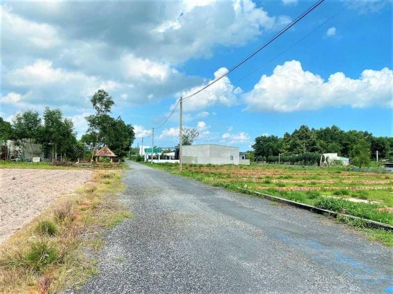 ANH SÔ GỬI BÁN RẺ LÔ 10X52M(520M2) GIÁ CHỈ 635 TRIỆU  ĐƯỜNG NHỰA 32M