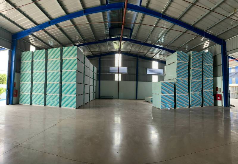 Chính chủ cần cho thuê kho chứa hàng vị trí đẹp ở Quảng Ninh.