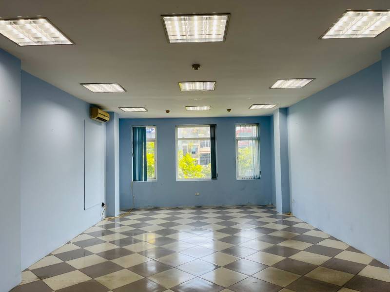 Chính chủ cho thuê văn phòng 439 Trần Khát Chân: Diện tích 79m, MT 5.2