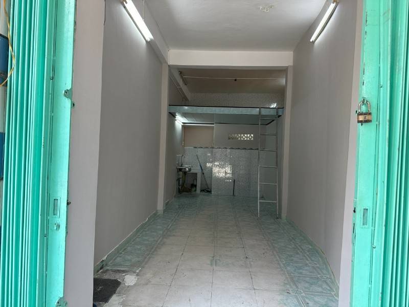 Cho thuê mặt bằng Quận 1, mặt tiền Ký Con, ngang 3x9m, có gác lửng