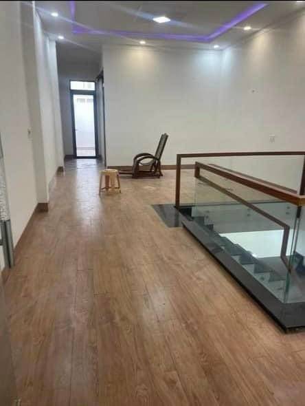 Cho thuê nhà nguyên căn 2 tầng Đường ngang của Trần Nhật Duật 14tr/